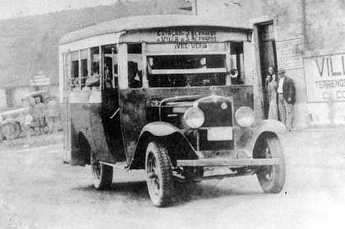 Ônibus de 1925 (FOTO 1)