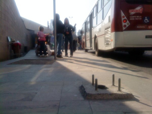 02 Armadilhas na calçada