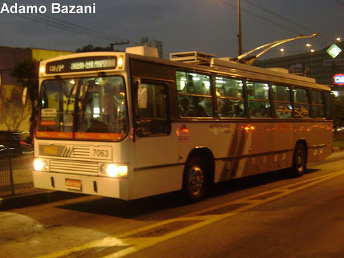 Trólebus  com mais de 20 anos de uso