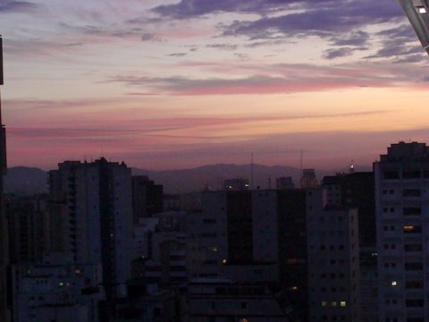 Céu de outono em São Paulo