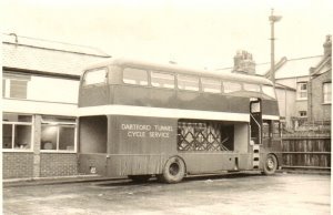 Double deck com bicicleta