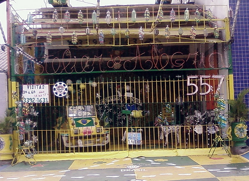 Sucata em ritmo de Copa