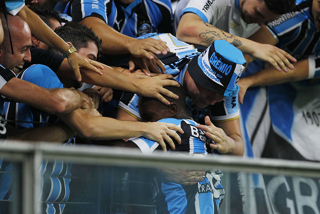 16975783430_2a826bba36_z