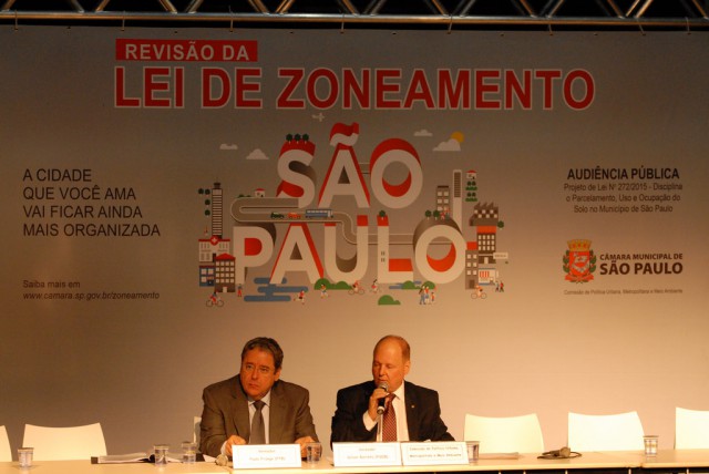 20443493536_11829416bc_b