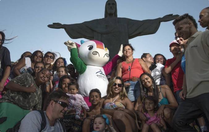 c019bd11a9887cf06628574e8865c435_mascote_cristo_redentor_al-38