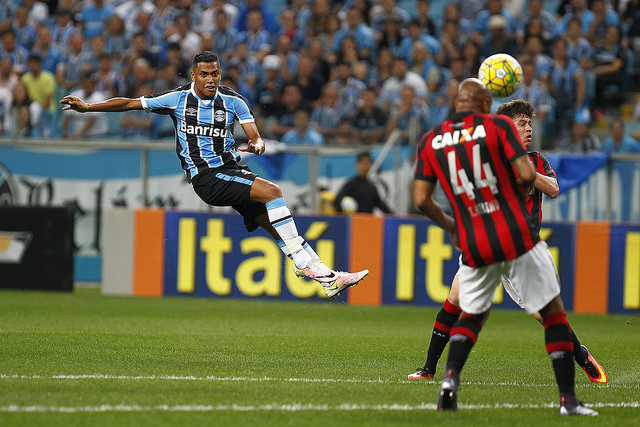 29679478824_8b76d47bdf_z