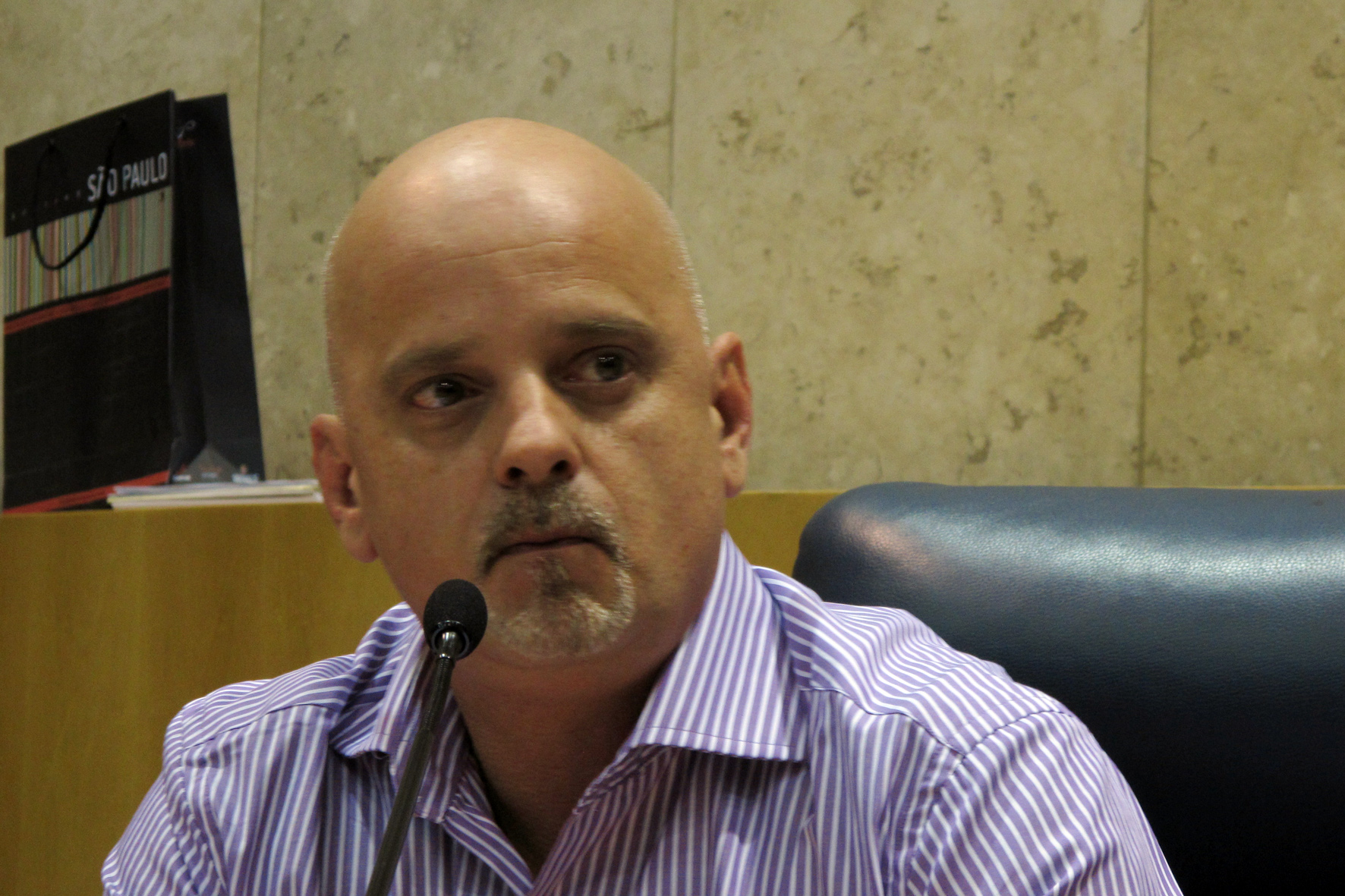 Quito Formiga 4713 300dpi JP