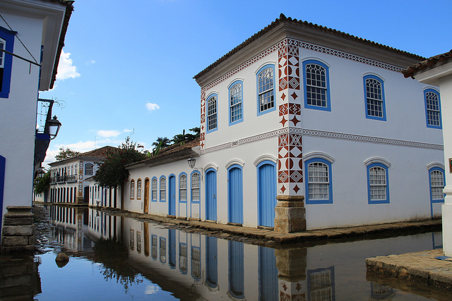 14039085862_7e0f7c4fe2_z