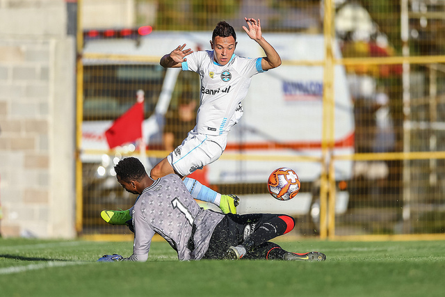 32185915857_00990b42e8_z