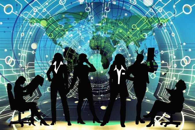 executive-4499281_1280