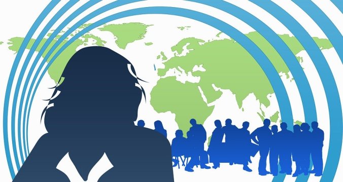 executive-511706_960_720